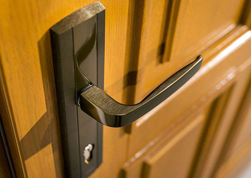 沛縣開汽車鎖（24小時修鎖換鎖芯）