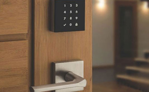 廣州鑰匙鎖車(chē)?yán)镌趺崔k